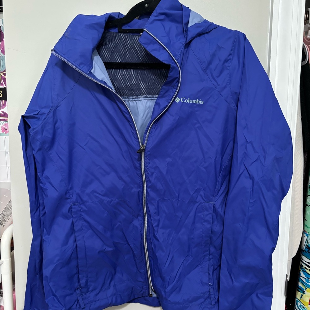 Columbia rain coat